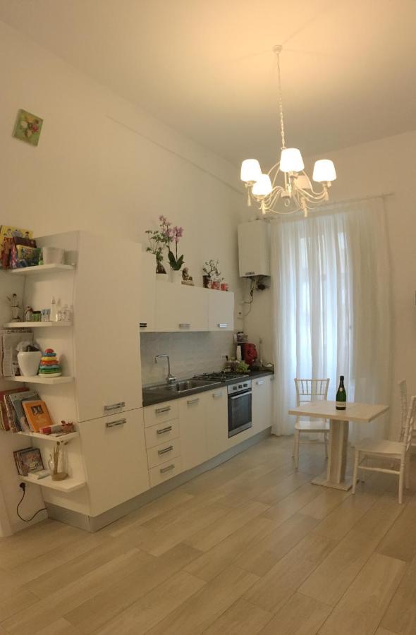 Casa Theodor B&B Napoli Dış mekan fotoğraf